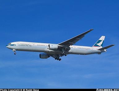 cathay pacific airways boeing 777-300